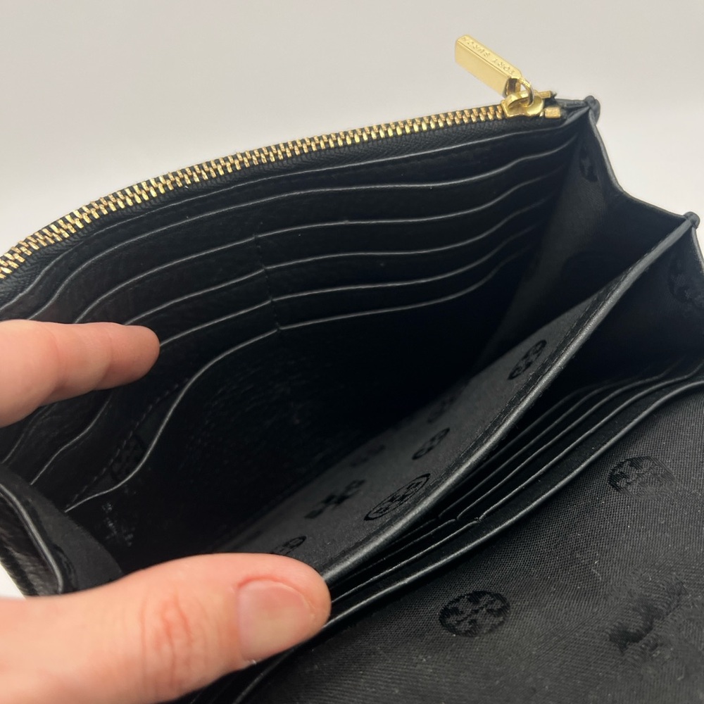 Authentic Tory Burch Black Leather Clutch Wallet W/ Unbranded Chain - Picture 9 of 10